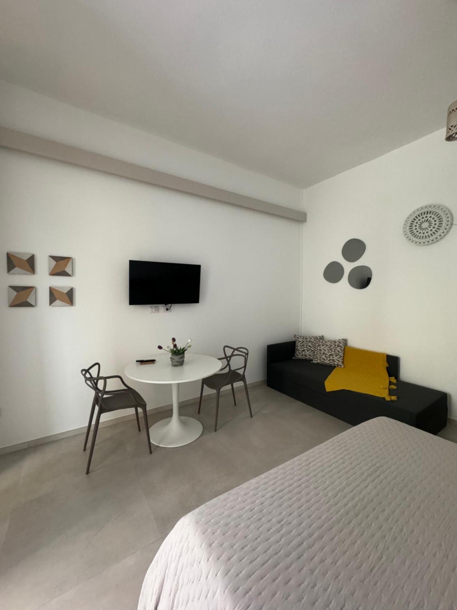 Zefiro Suites 莱切 外观 照片